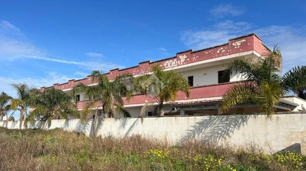 appartamento in vendita a San Pietro Vernotico in zona Campo di Mare