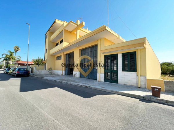 casa indipendente in vendita a San Pietro Vernotico