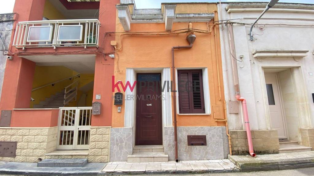 casa indipendente in vendita a San Pietro Vernotico