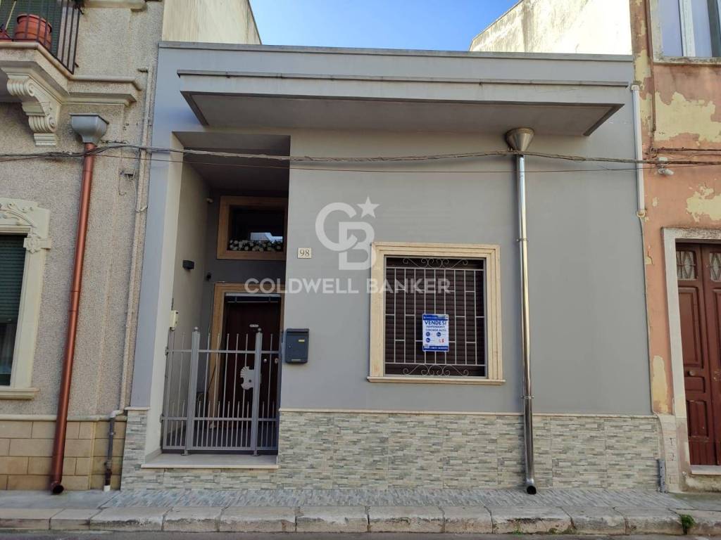 casa indipendente in vendita a San Pietro Vernotico