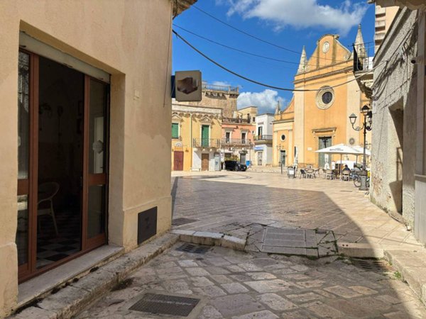 negozio in vendita a San Pietro Vernotico