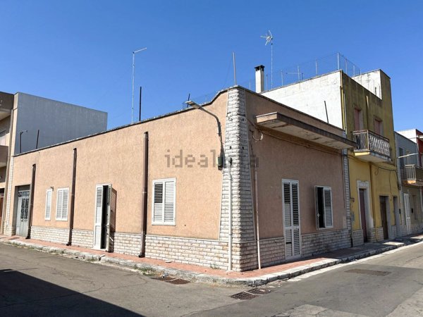 casa indipendente in vendita a San Pietro Vernotico