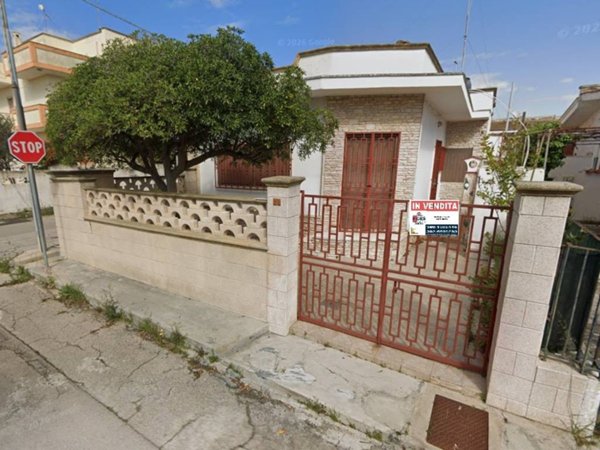 casa indipendente in vendita a San Pietro Vernotico in zona Campo di Mare