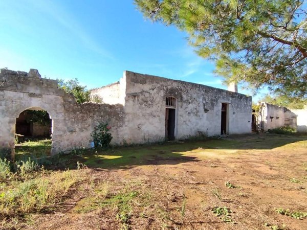 casa indipendente in vendita a San Vito dei Normanni