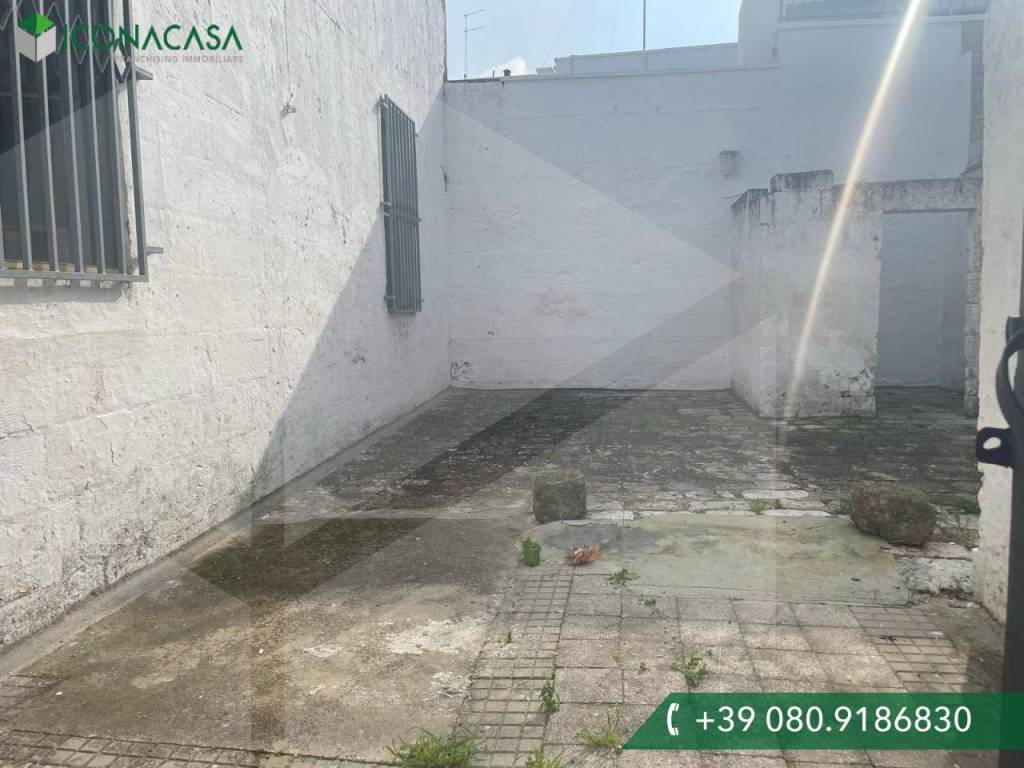 casa indipendente in vendita a San Vito dei Normanni in zona Centro Storico