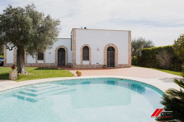 casa indipendente in vendita a San Vito dei Normanni