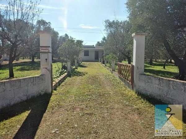 casa indipendente in vendita a San Vito dei Normanni