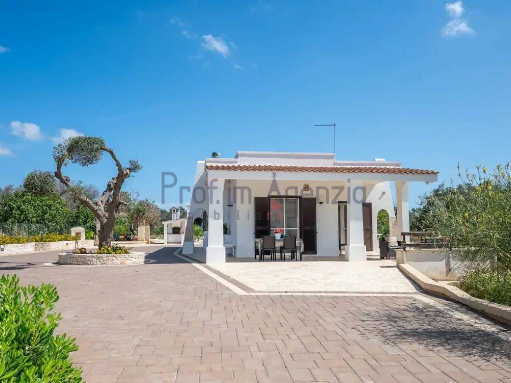 casa indipendente in vendita a San Vito dei Normanni