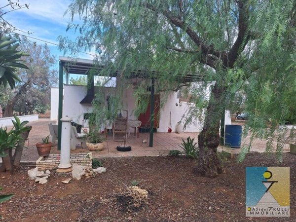 casa indipendente in vendita a San Vito dei Normanni