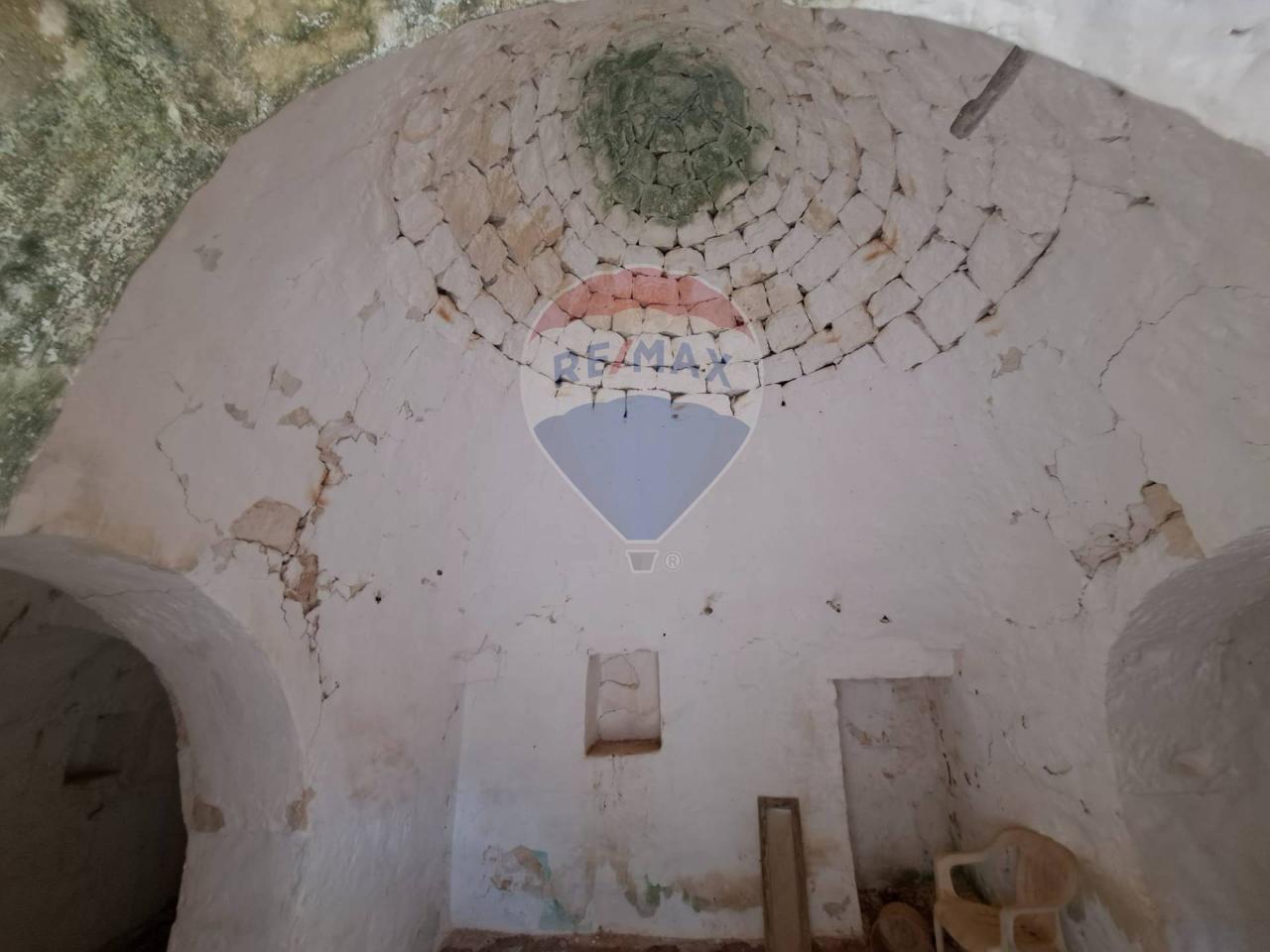 negozio in vendita a San Vito dei Normanni