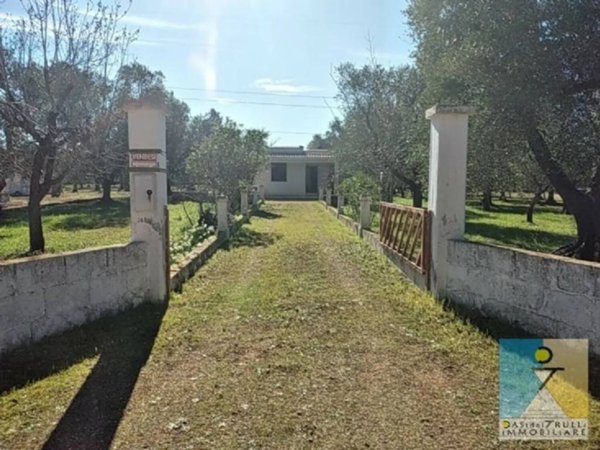 casa indipendente in vendita a San Vito dei Normanni