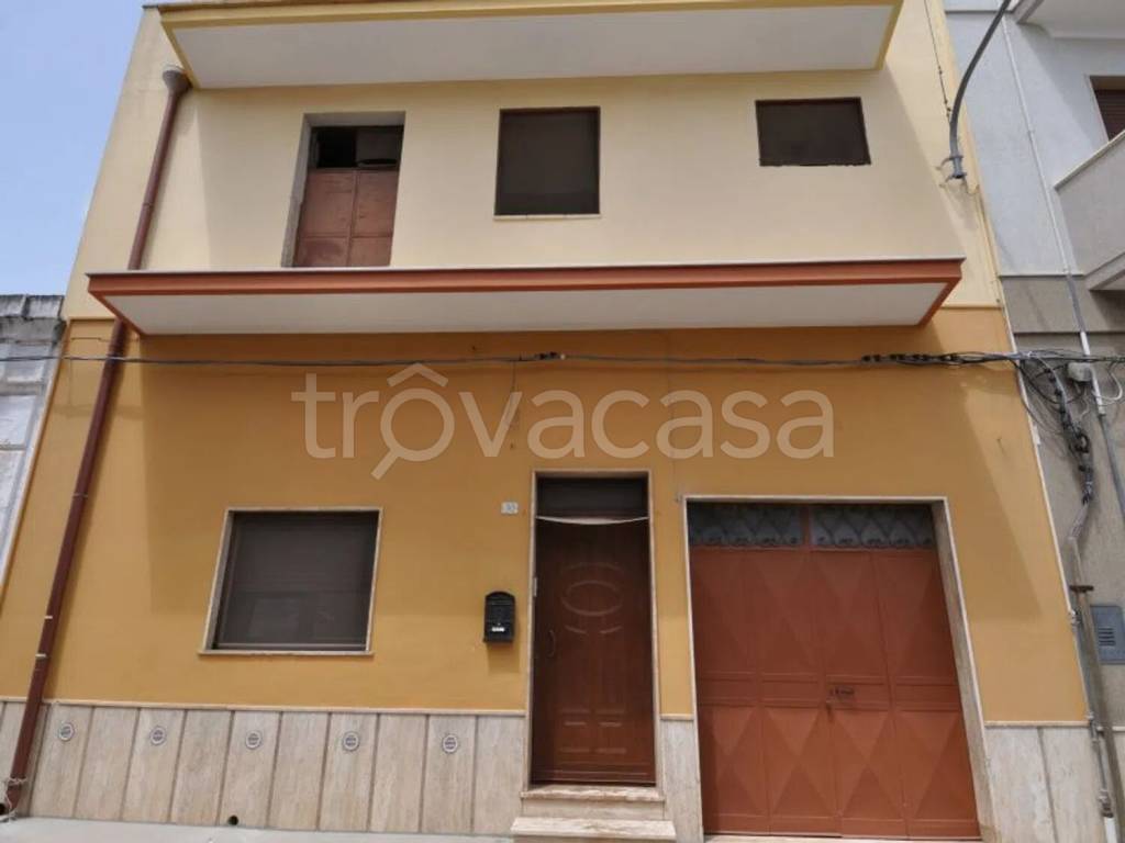 casa indipendente in vendita a San Vito dei Normanni