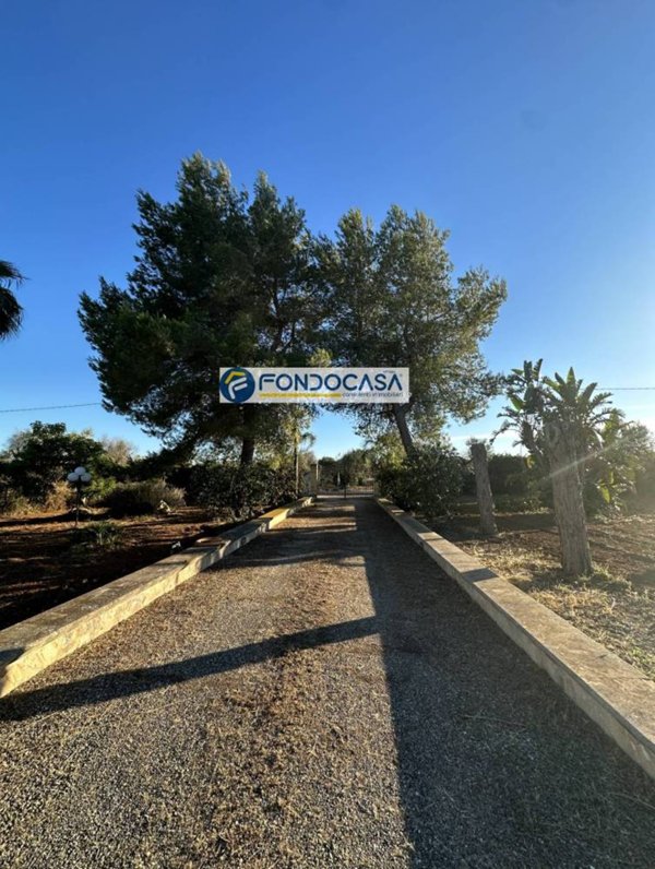 casa indipendente in vendita a San Vito dei Normanni