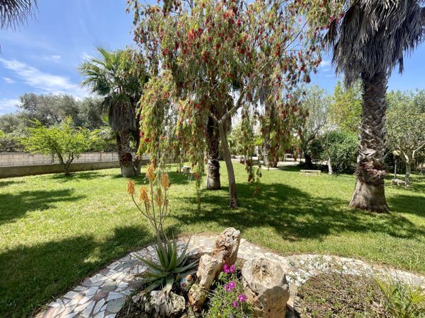 casa indipendente in vendita a San Vito dei Normanni in zona Centro Storico