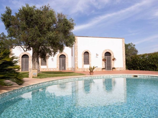 casa indipendente in vendita a San Vito dei Normanni