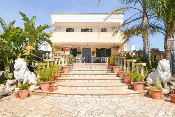 casa indipendente in vendita a San Vito dei Normanni