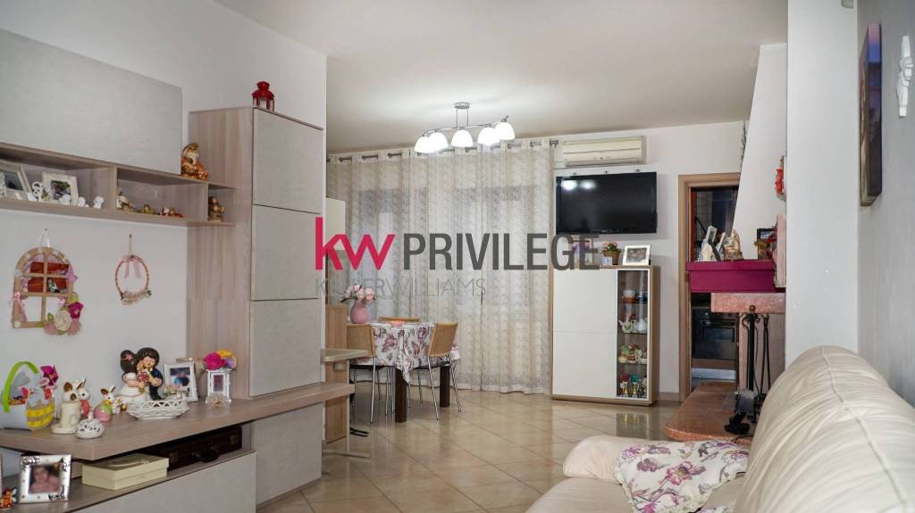 casa indipendente in vendita a San Vito dei Normanni