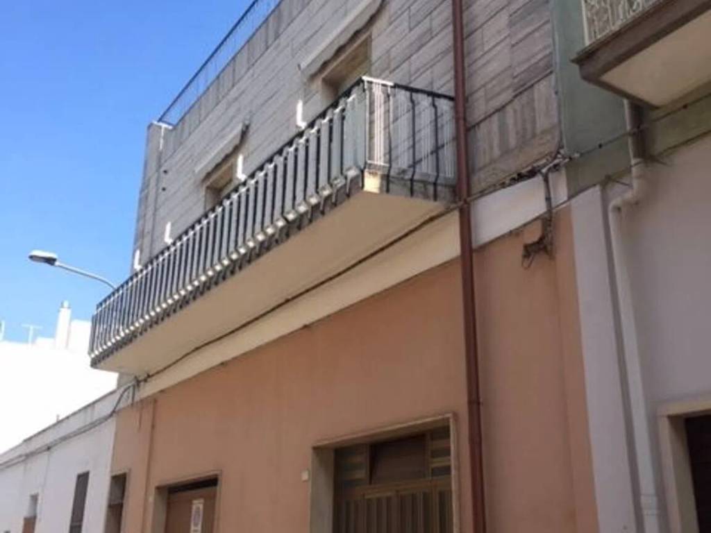 casa indipendente in vendita a San Vito dei Normanni
