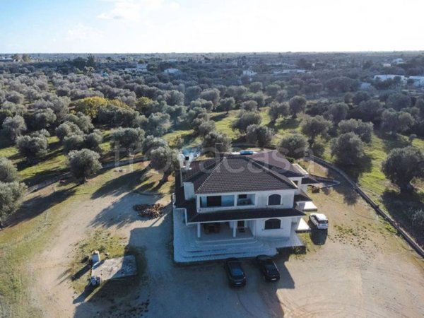 casa indipendente in vendita a San Vito dei Normanni