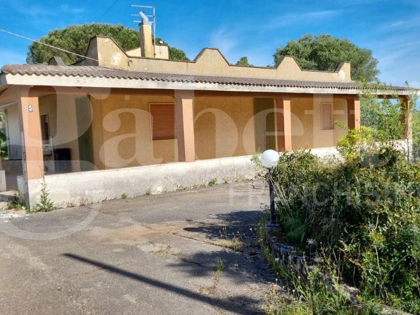 casa indipendente in vendita a San Vito dei Normanni