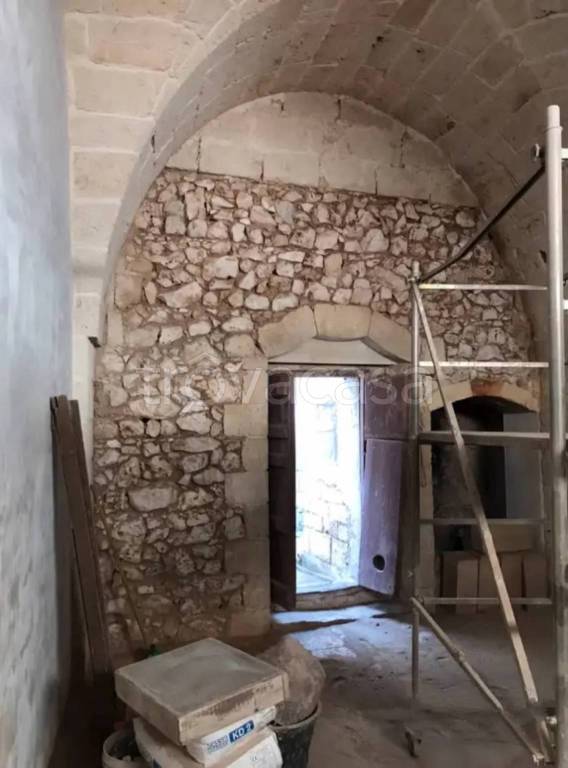 appartamento in vendita a San Vito dei Normanni in zona Centro Storico