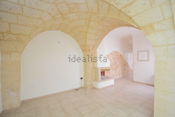 appartamento in vendita a San Vito dei Normanni in zona Centro Storico