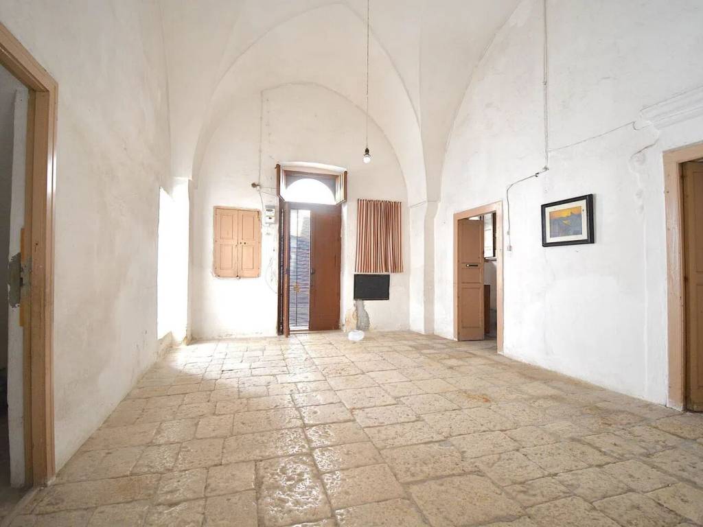 casa indipendente in vendita a San Vito dei Normanni in zona Centro Storico