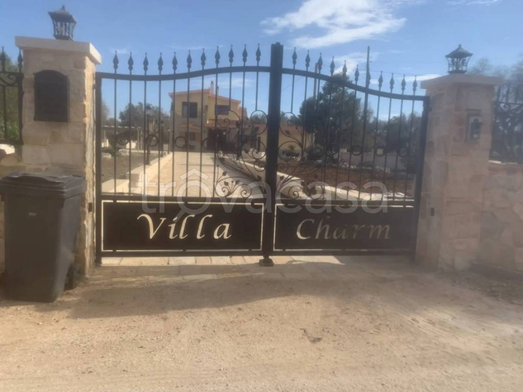 casa indipendente in vendita a San Vito dei Normanni