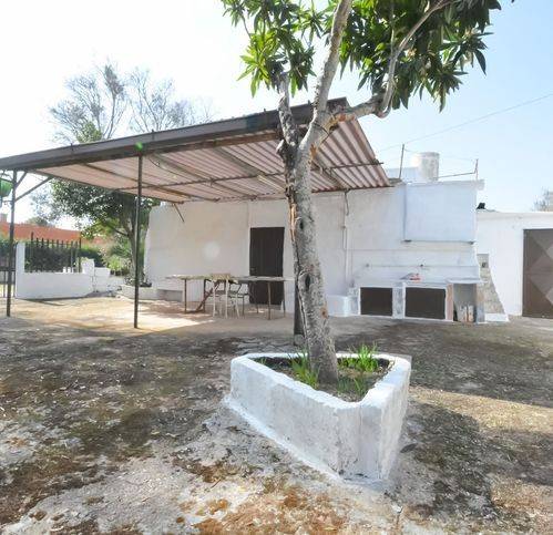 casa indipendente in vendita a San Vito dei Normanni