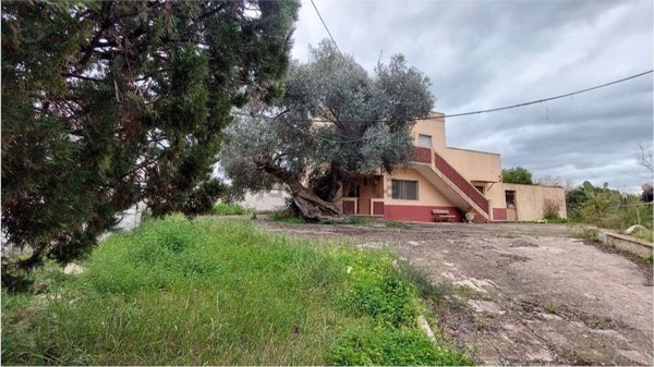 casa indipendente in vendita a San Vito dei Normanni
