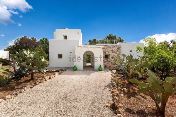 casa indipendente in vendita a San Vito dei Normanni