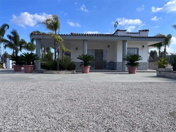 casa indipendente in vendita a San Vito dei Normanni in zona San Giacomo