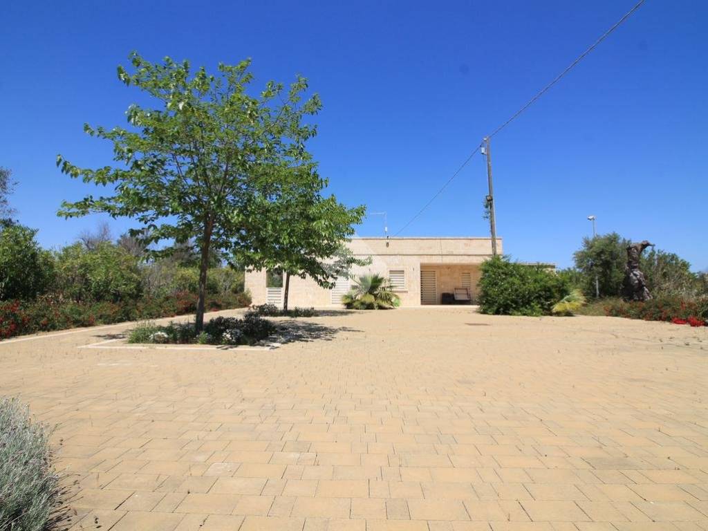 casa indipendente in vendita a San Vito dei Normanni