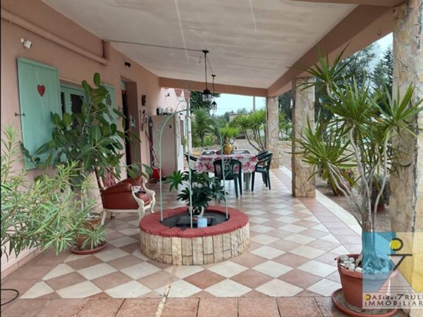 casa indipendente in vendita a San Vito dei Normanni