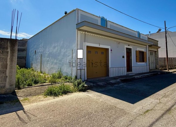 casa indipendente in vendita a San Vito dei Normanni
