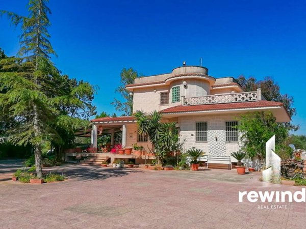 casa indipendente in vendita a San Vito dei Normanni in zona Poggioreale