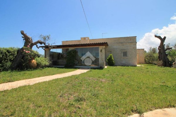 casa indipendente in vendita a San Vito dei Normanni