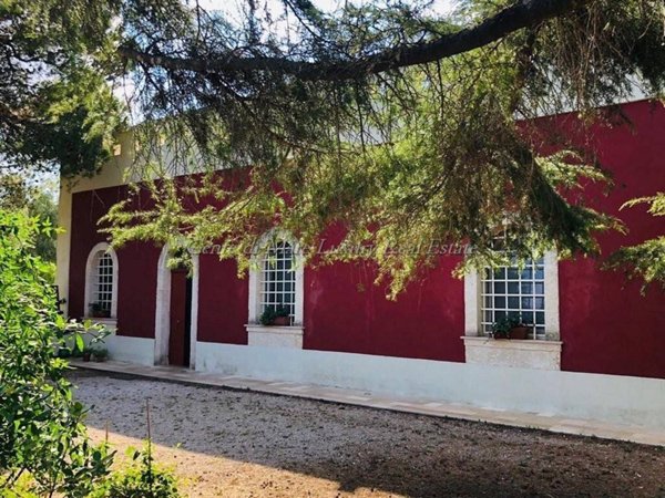 casa indipendente in vendita a San Vito dei Normanni
