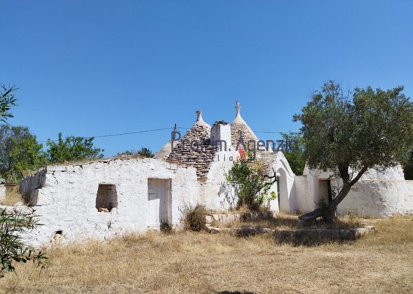 negozio in vendita a San Vito dei Normanni