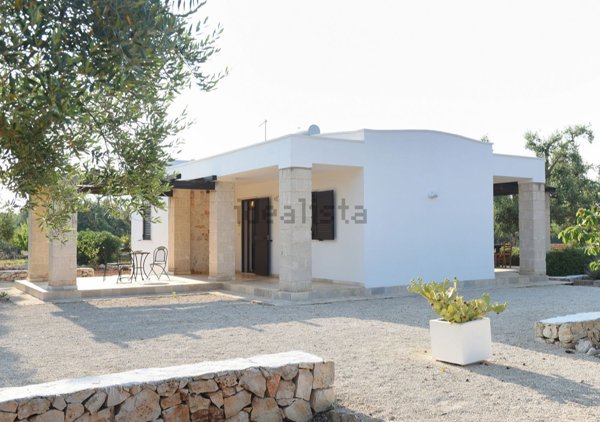 casa indipendente in vendita a San Vito dei Normanni
