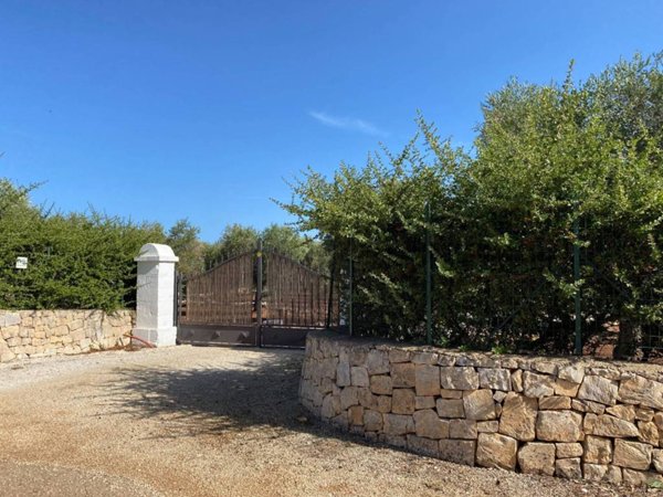 casa indipendente in vendita a San Vito dei Normanni