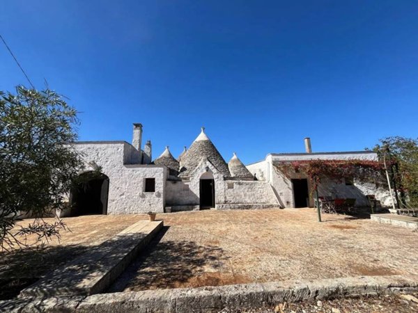 casa indipendente in vendita a San Vito dei Normanni