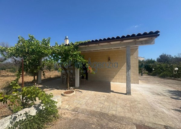 casa indipendente in vendita a San Vito dei Normanni