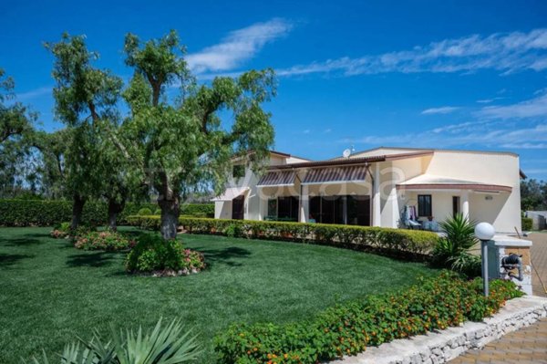 casa indipendente in vendita a San Vito dei Normanni