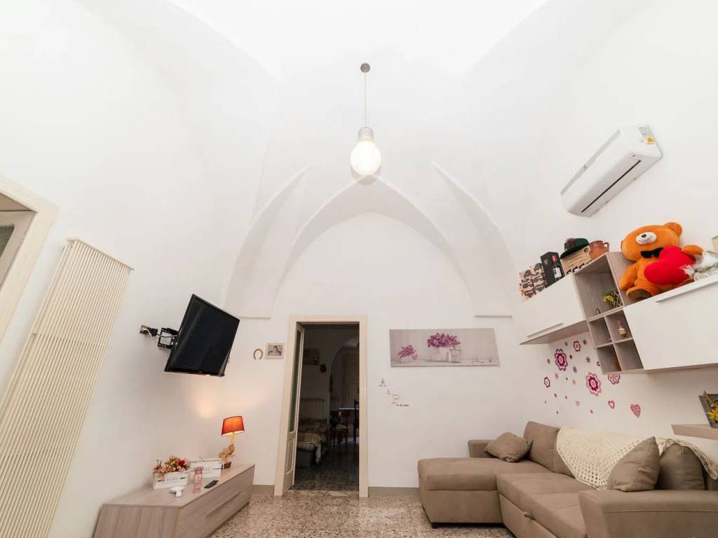 casa indipendente in vendita a San Vito dei Normanni in zona Centro Storico