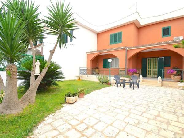 casa indipendente in vendita a San Vito dei Normanni