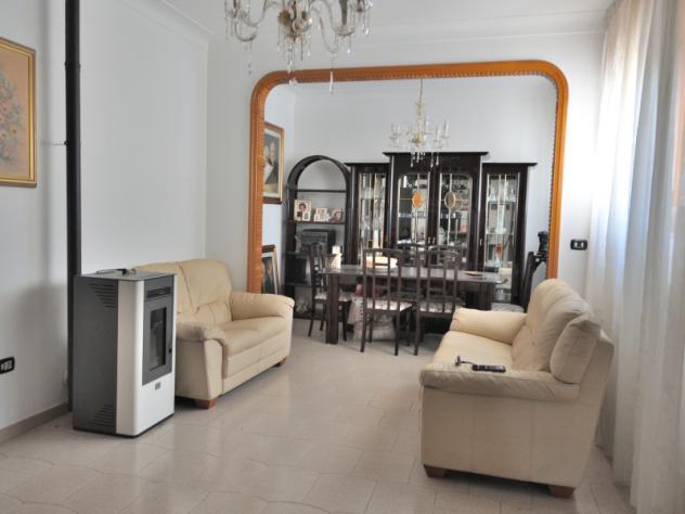 casa indipendente in vendita a San Vito dei Normanni