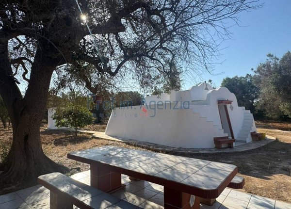 casa indipendente in vendita a San Vito dei Normanni