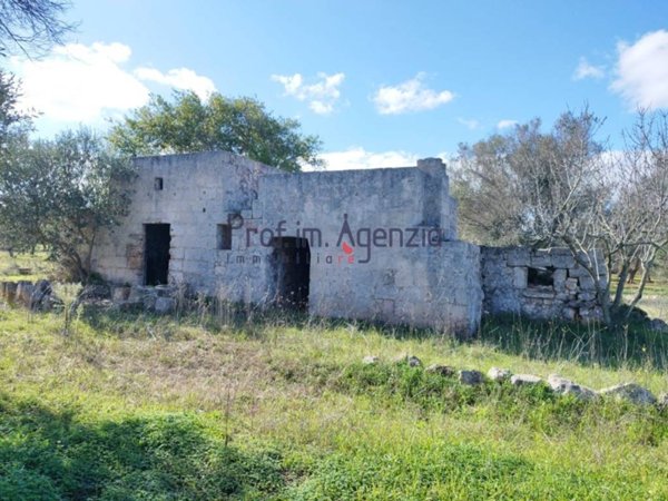 casa indipendente in vendita a San Vito dei Normanni