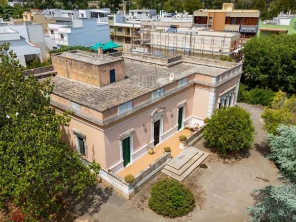 casa indipendente in vendita a San Vito dei Normanni in zona Centro Storico